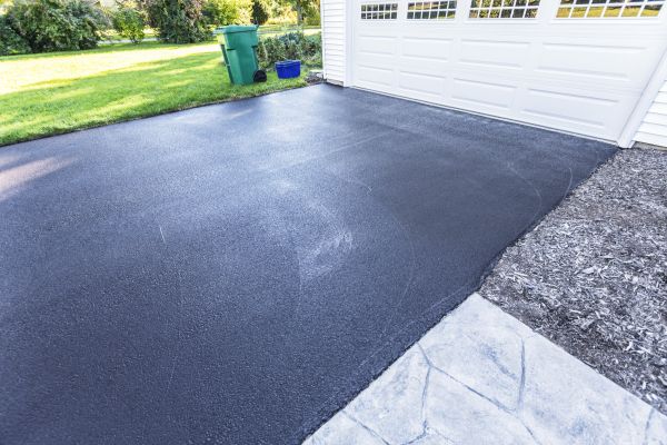 Pavement Sealcoating in Ringgold